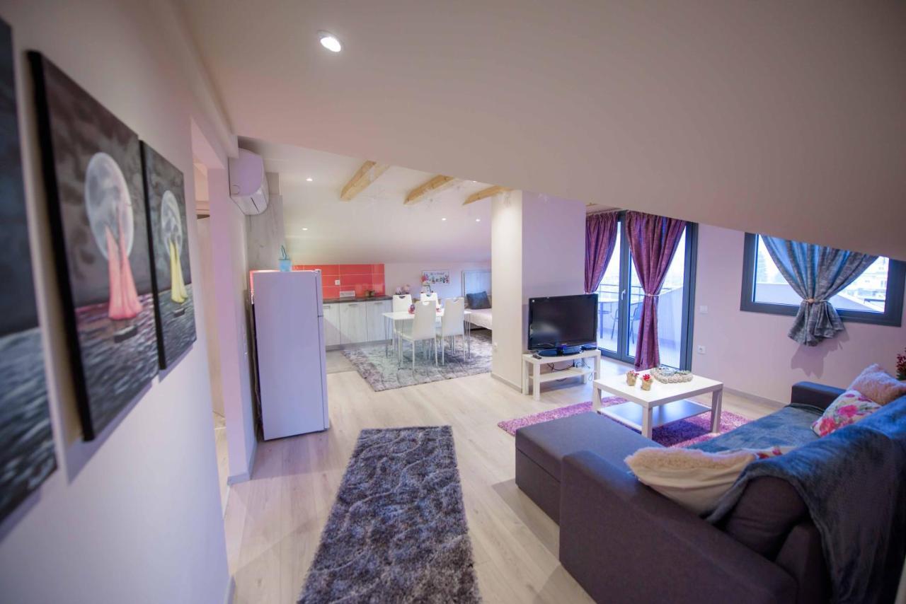 New Loft Polixeni Apartment Ioannina Exterior photo